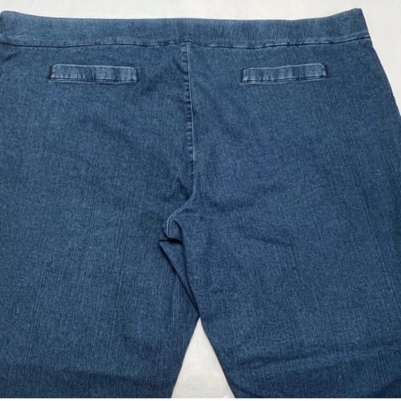 Chic Size 26W Women’s Easy Fit  Elastic Waist  Pull On Pant. New With Tags. - Picture 10 of 11